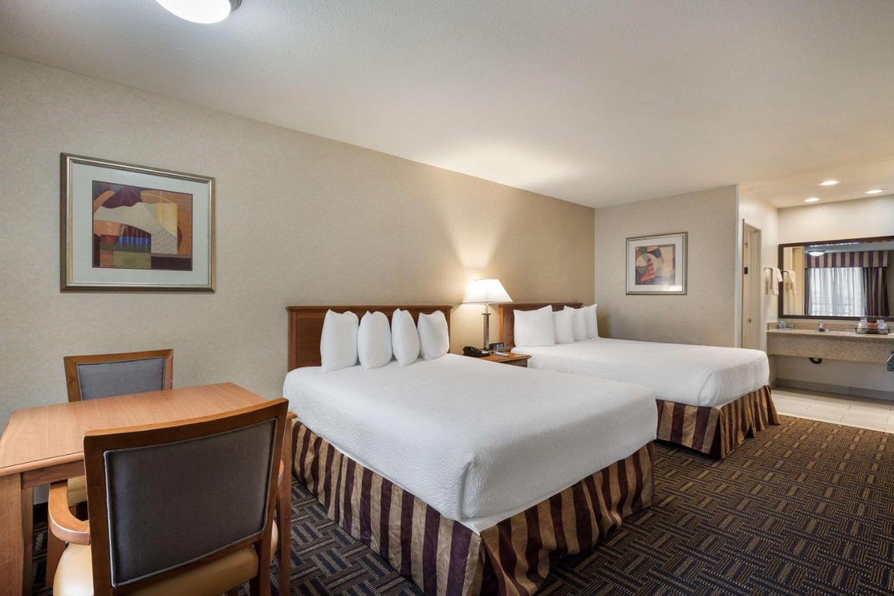 Best Western Norwalk Inn Exterior foto