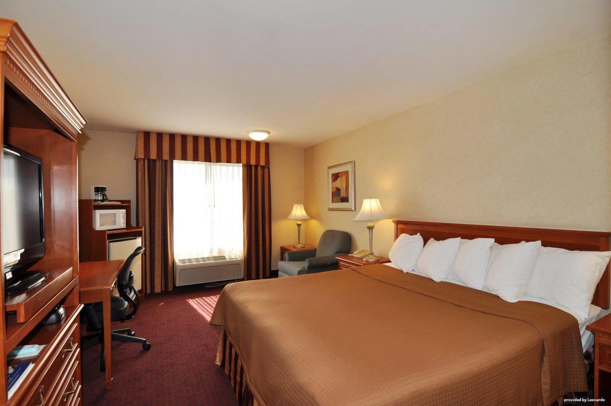 Best Western Norwalk Inn Exterior foto