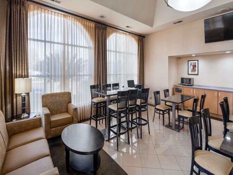 Best Western Norwalk Inn Exterior foto